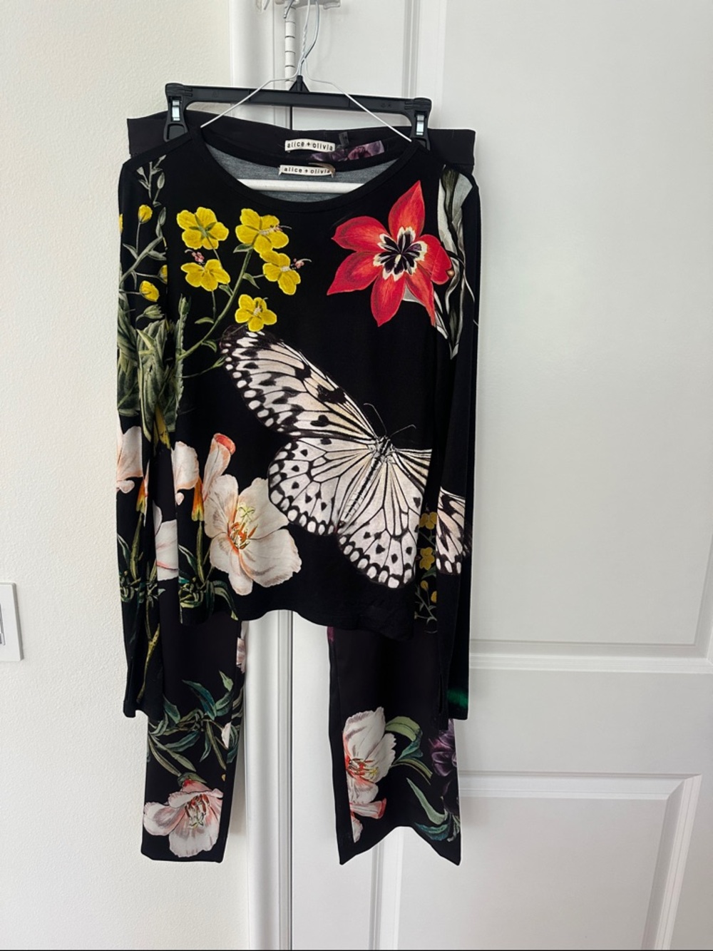 Alice + Olivia Black Floral & Butterfly Print Top and Pants